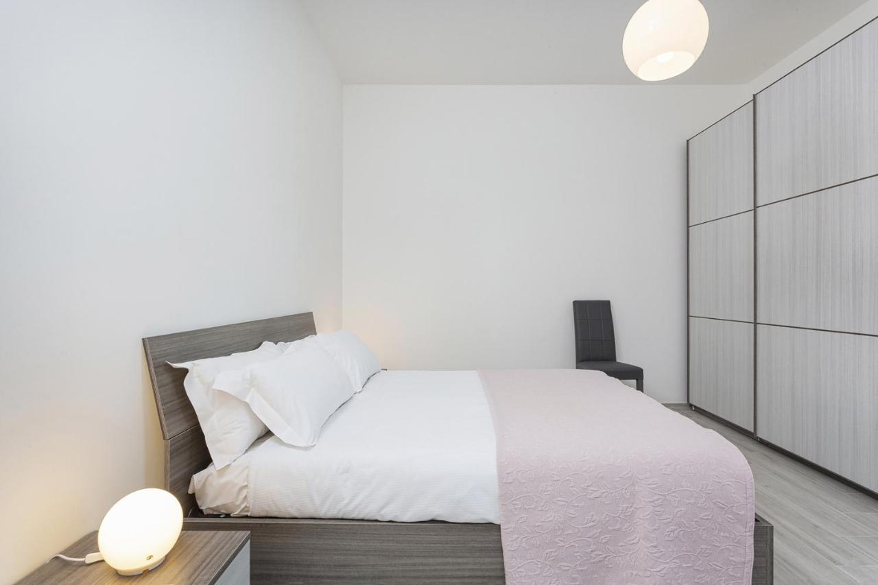 Contemporary Apartment In Sturla By Wonderful Italy Genoa Exterior photo